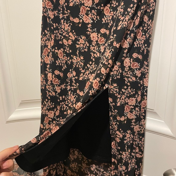 SOLD ON MERCARI - Picture 6 of 7